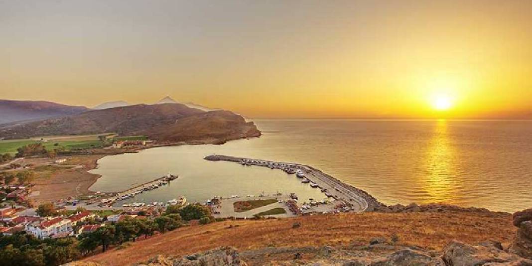 Türkiye’nin en büyük adası! Sadece yazın değil kışın da popüler: Bu güzelliği keşfe hazır mısınız? 9